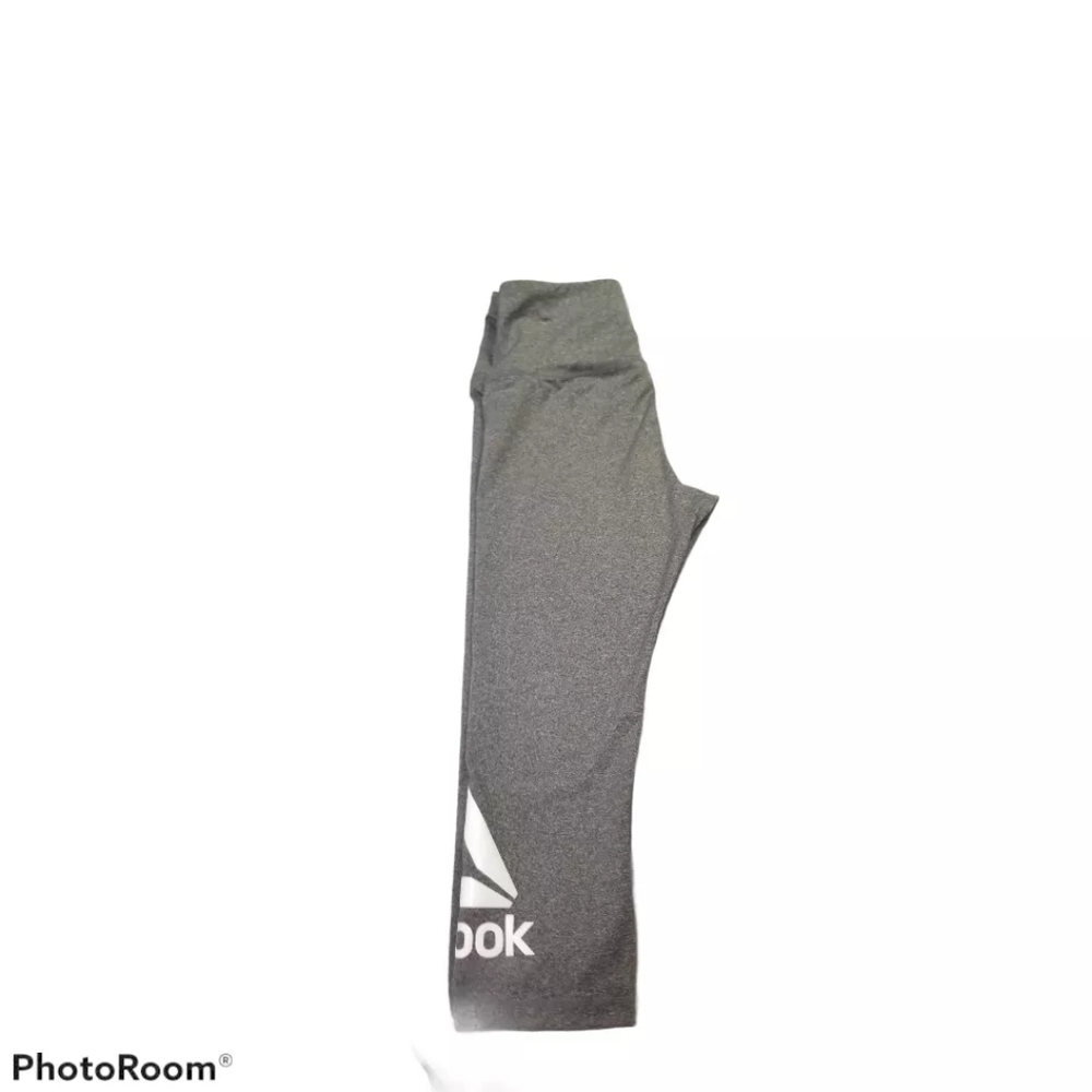 Women's Reebok spandex-yoga capris - Picture 3 of 3